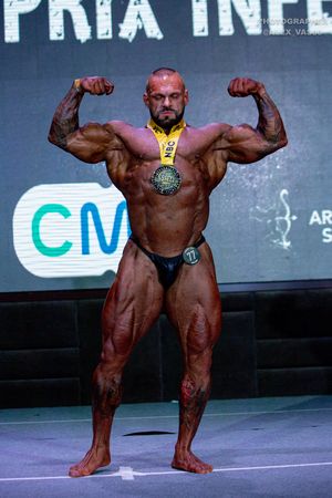  BODYBUILDING +102